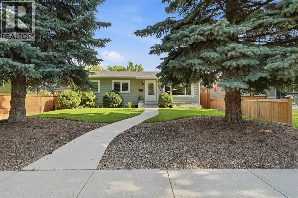 352 86 Avenue SE, Calgary, Alberta  T2H 1N7 - Photo 3 - A2329560