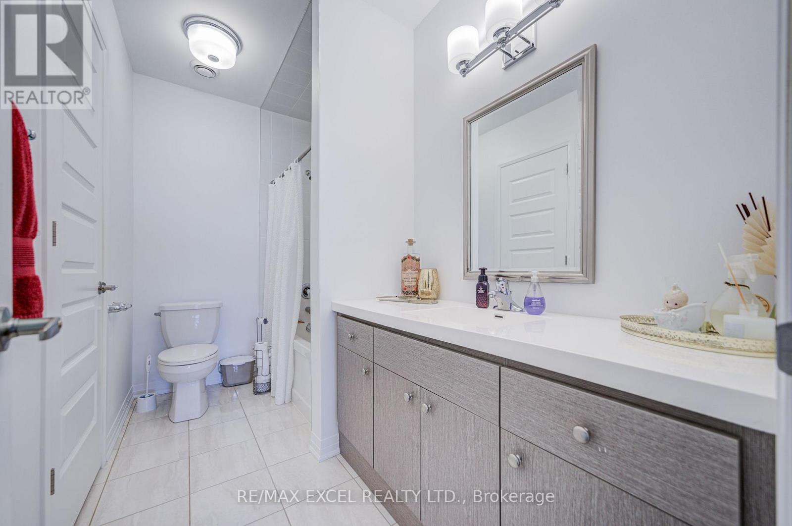 103 - 2 Adam Sellers Street, Markham, Ontario  L6B 1P2 - Photo 29 - N13590518