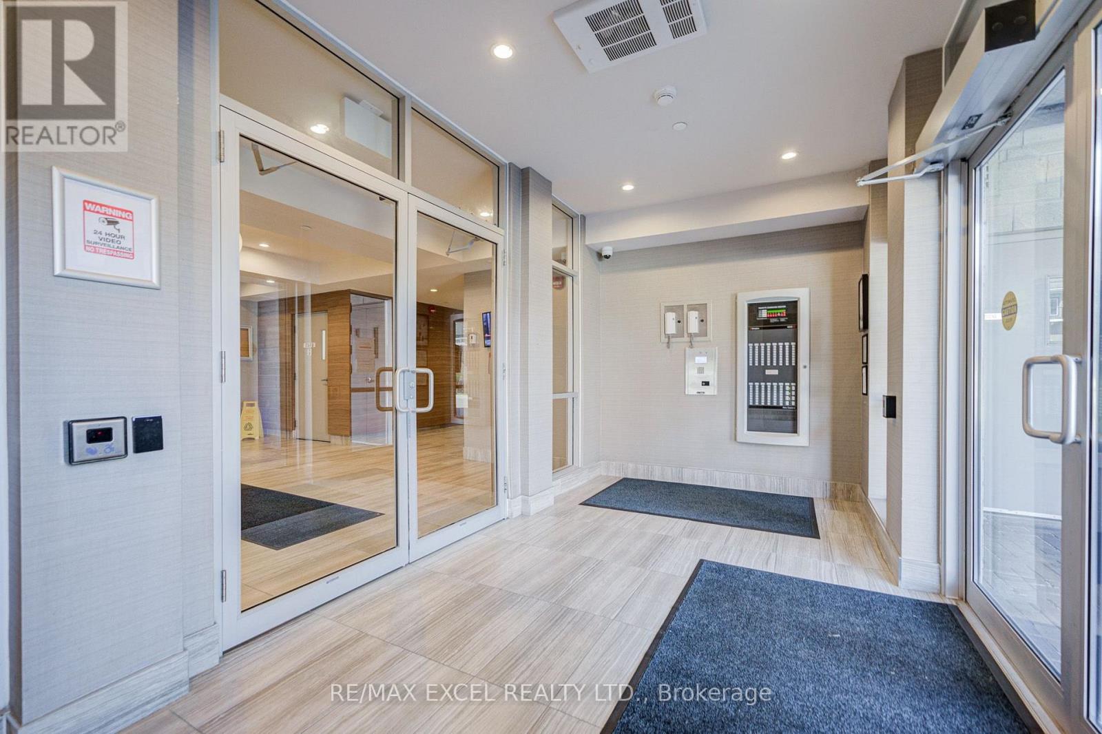 103 - 2 Adam Sellers Street, Markham, Ontario  L6B 1P2 - Photo 6 - N13590518