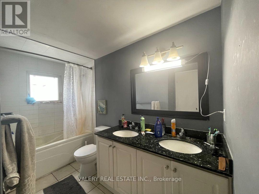 Main - 73 Hickling Trail, Barrie (Grove East), Ontario L4M 5S7 - Photo 16 - S13590498