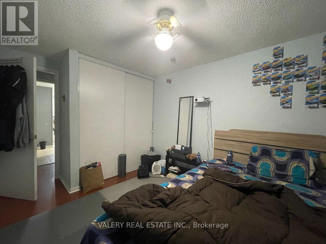 Main - 73 Hickling Trail, Barrie (Grove East), Ontario L4M 5S7 - Photo 3 - S13590498