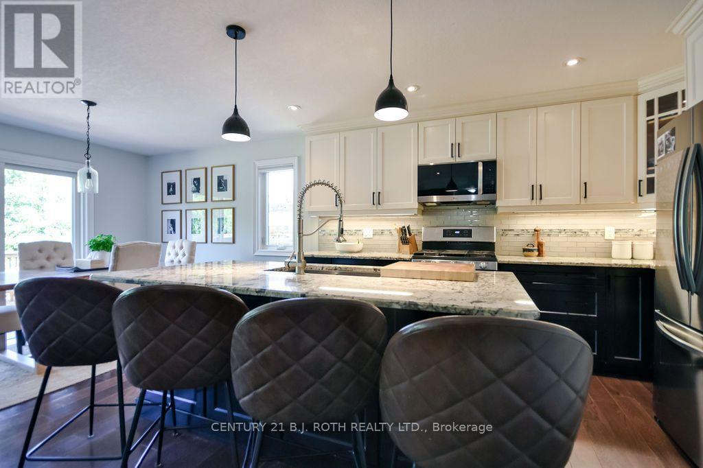 36 Merrington Avenue, Oro-Medonte (Warminster), Ontario  L3V 0R5 - Photo 16 - S13590528