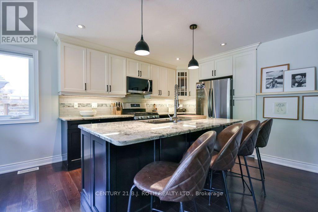 36 Merrington Avenue, Oro-Medonte (Warminster), Ontario  L3V 0R5 - Photo 17 - S13590528