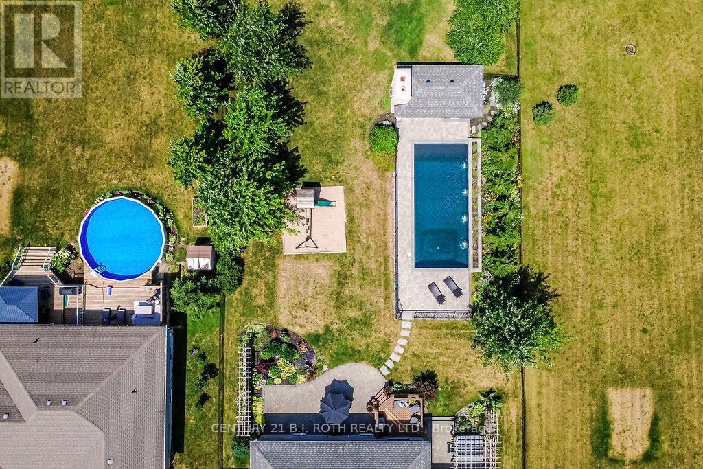 36 Merrington Avenue, Oro-Medonte (Warminster), Ontario  L3V 0R5 - Photo 7 - S13590528