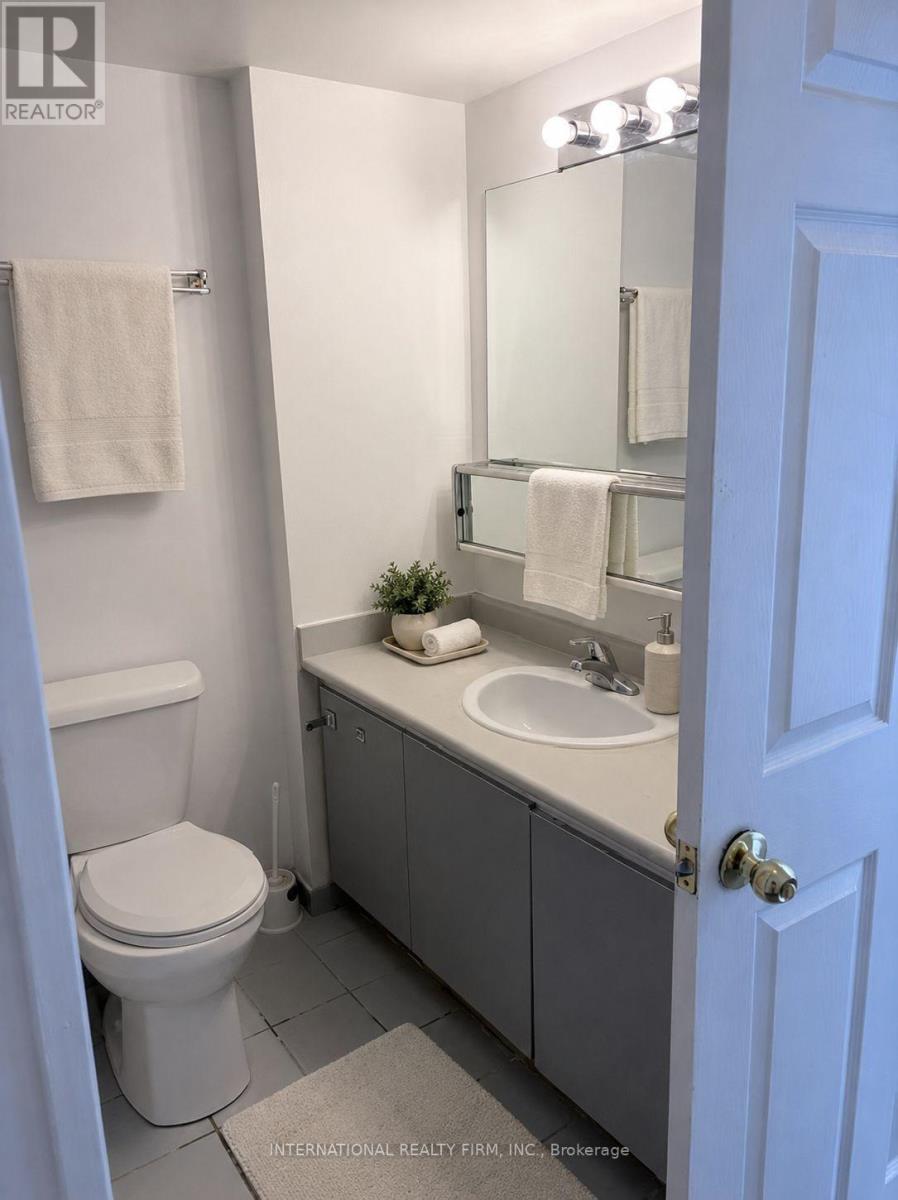 Lph2 - 600 Rexdale Boulevard, Toronto, Ontario  M9W 6T4 - Photo 8 - W13243764