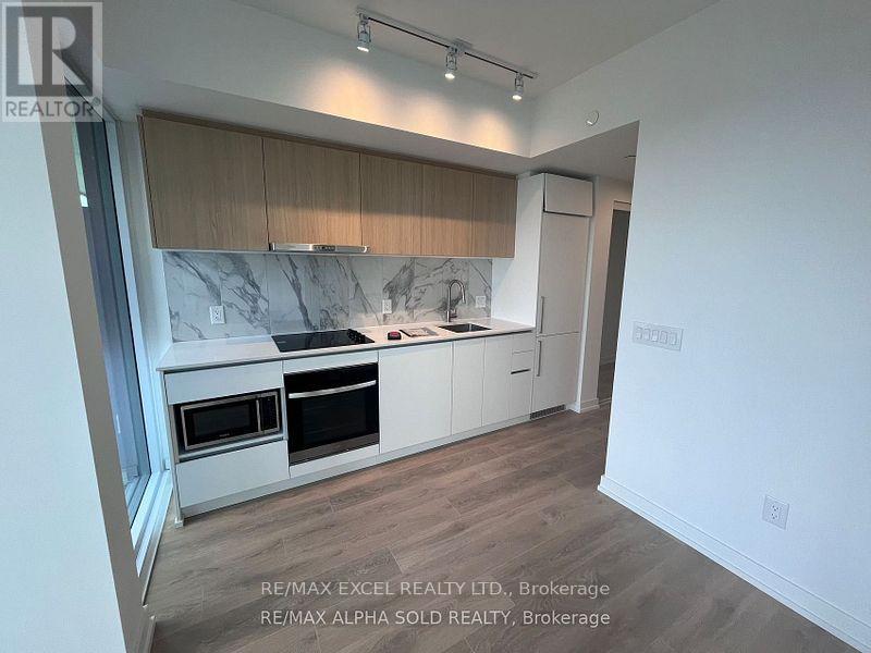 926 - 1100 Sheppard Avenue W, Toronto, Ontario  M3J 0H1 - Photo 6 - W13590428