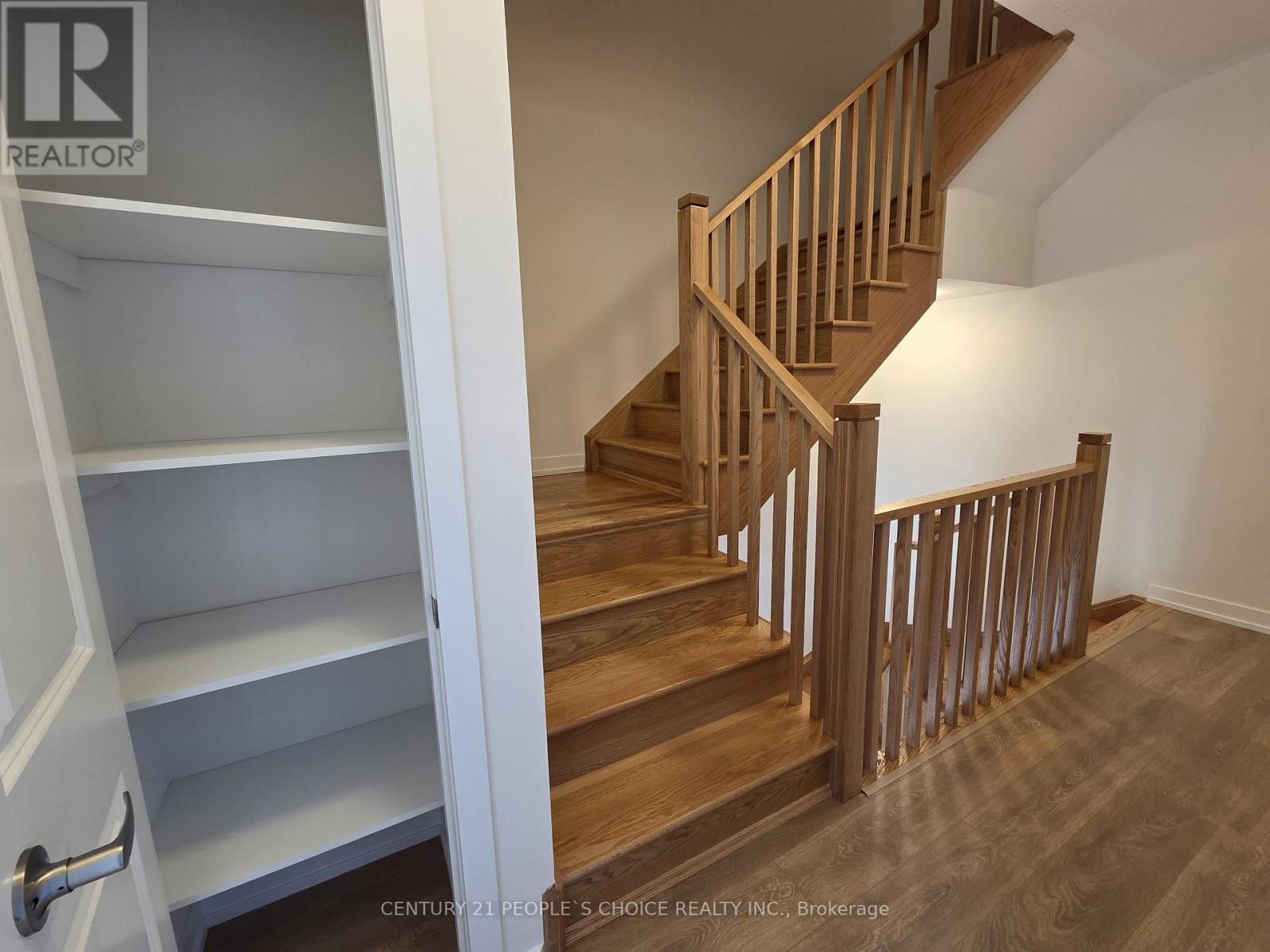 1 - 1071 Wheat Boom Drive, Oakville, Ontario  L6H 8B7 - Photo 11 - W13590450