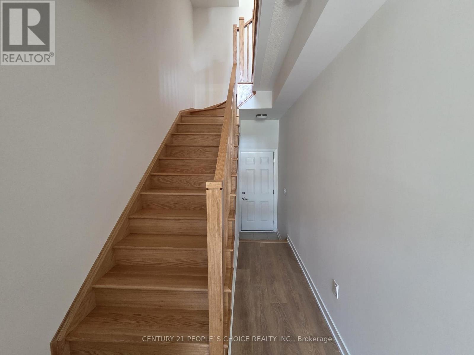 1 - 1071 Wheat Boom Drive, Oakville, Ontario  L6H 8B7 - Photo 2 - W13590450