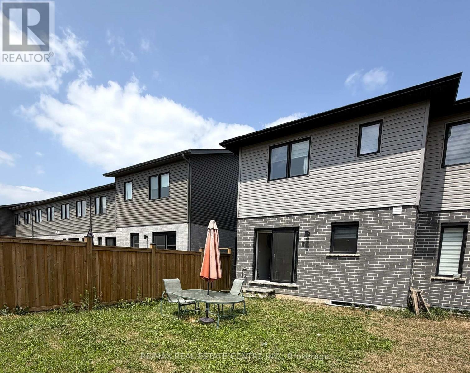 51 Wilkinson Avenue, Cambridge, Ontario  N1S 0C5 - Photo 19 - X13590500