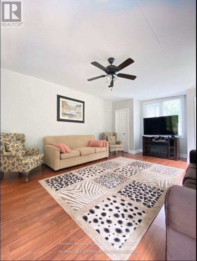 4870 Mapleview Crescent, Port Colborne, Ontario  L0S 1R0 - Photo 4 - X13590558