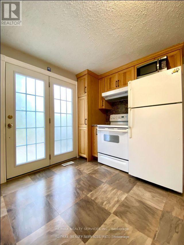 4870 Mapleview Crescent, Port Colborne, Ontario  L0S 1R0 - Photo 7 - X13590558
