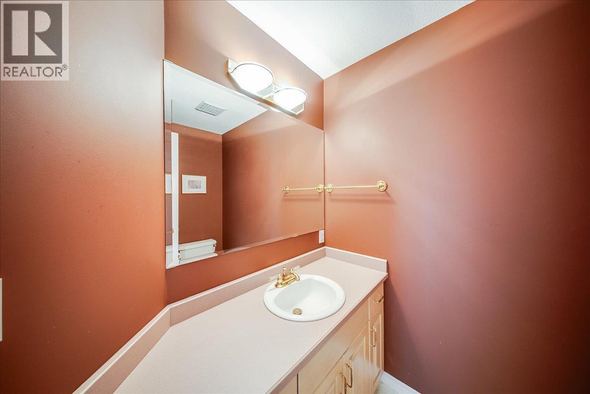 1325 Forest Road, Castlegar, British Columbia  V1N 3Y5 - Photo 31 - 10394902