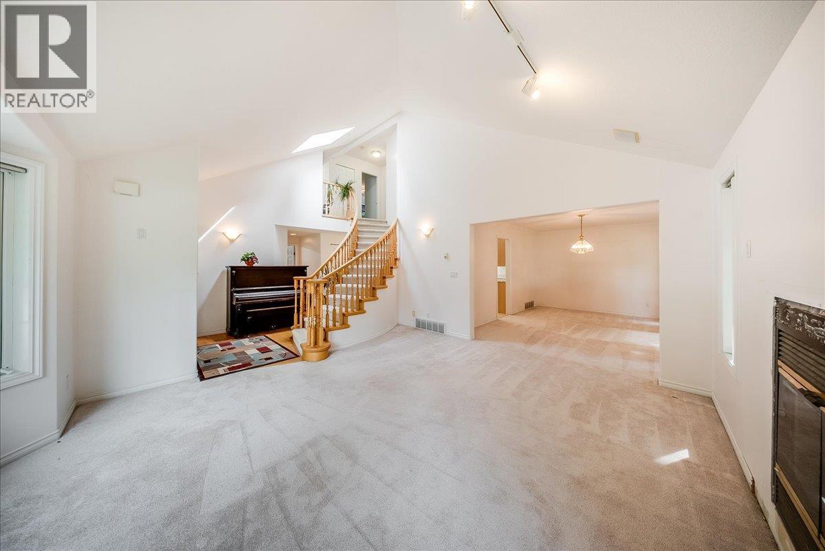 1325 Forest Road, Castlegar, British Columbia  V1N 3Y5 - Photo 14 - 10394902