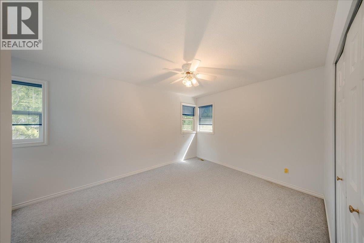 1325 Forest Road, Castlegar, British Columbia  V1N 3Y5 - Photo 38 - 10394902