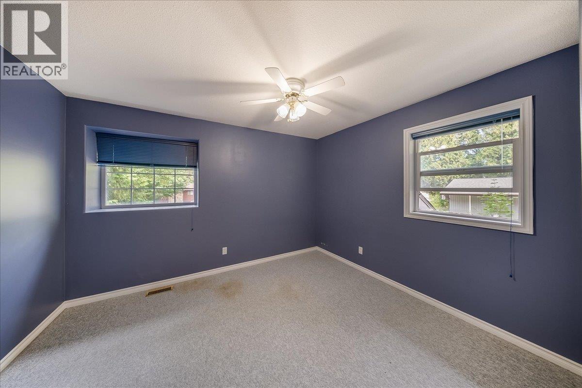 1325 Forest Road, Castlegar, British Columbia  V1N 3Y5 - Photo 35 - 10394902