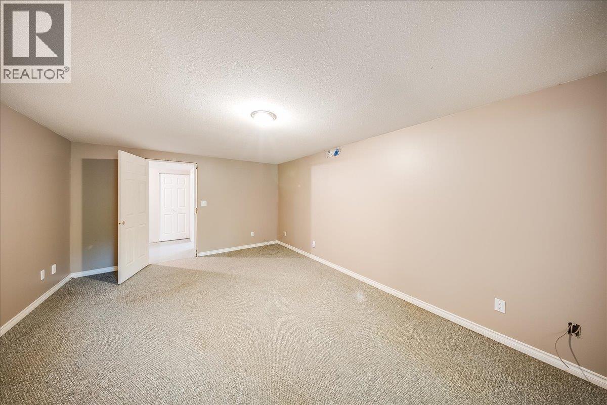 1325 Forest Road, Castlegar, British Columbia  V1N 3Y5 - Photo 53 - 10394902