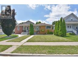 1635 ELSMERE AVENUE, Windsor, Ontario