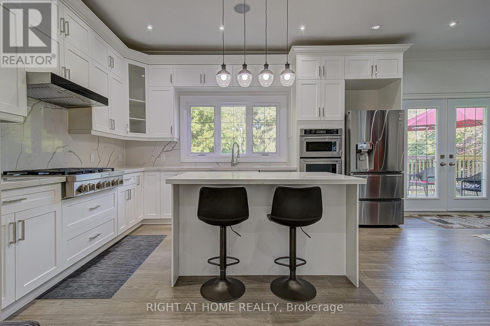 67 Scarborough Heights Boulevard, Toronto, Ontario  M1M 2V5 - Photo 11 - E13521506