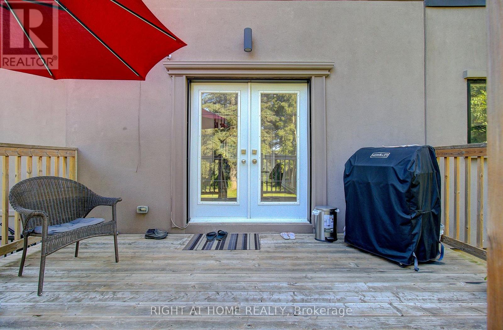 67 Scarborough Heights Boulevard, Toronto, Ontario  M1M 2V5 - Photo 44 - E13521506