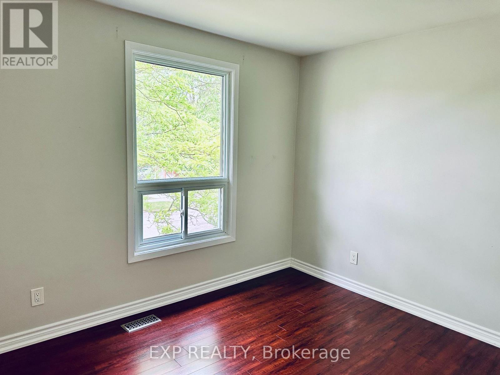 #2b - 1374 Charles Drive, Burlington, Ontario L7P 2C9 - Photo 14 - W13590432