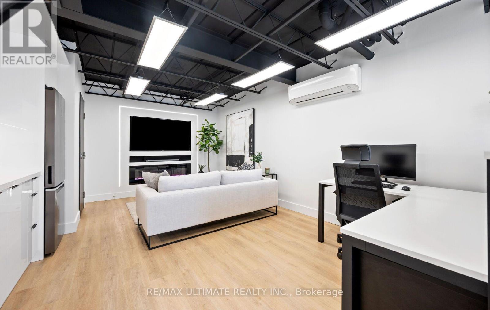 5 And 6 - 74 Hymus Road, Toronto, Ontario M1L 2C9 - Photo 13 - E13590614