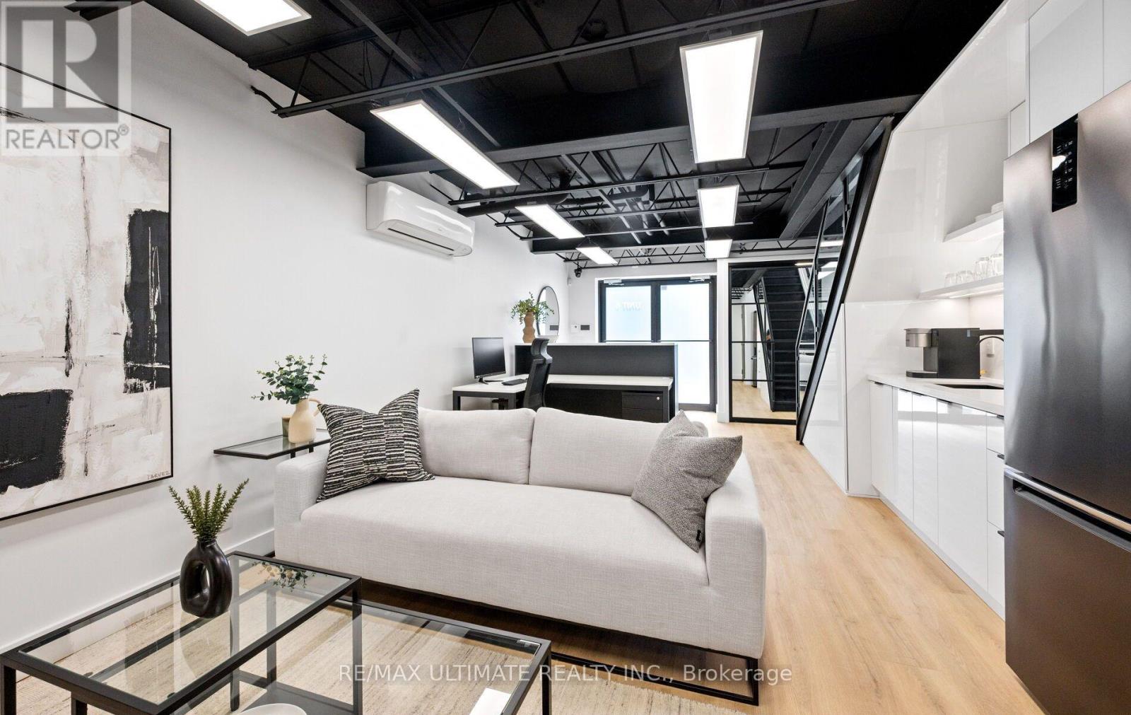 5 And 6 - 74 Hymus Road, Toronto, Ontario M1L 2C9 - Photo 19 - E13590614