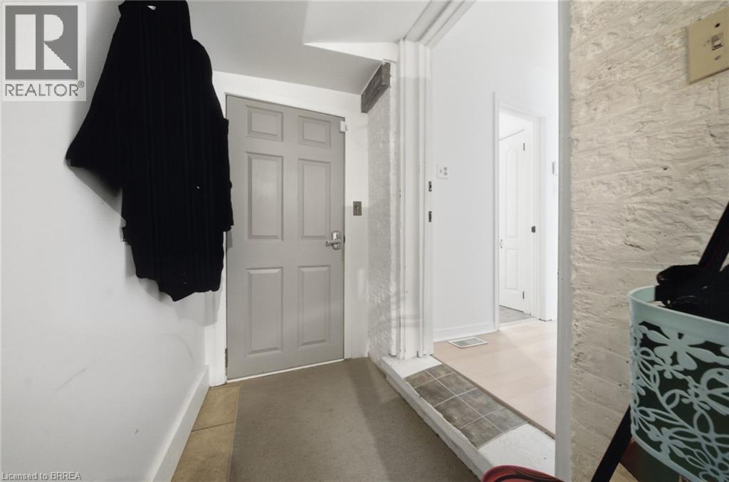 254 Erie Avenue, Brantford, Ontario  N3S 2H2 - Photo 21 - 40848704