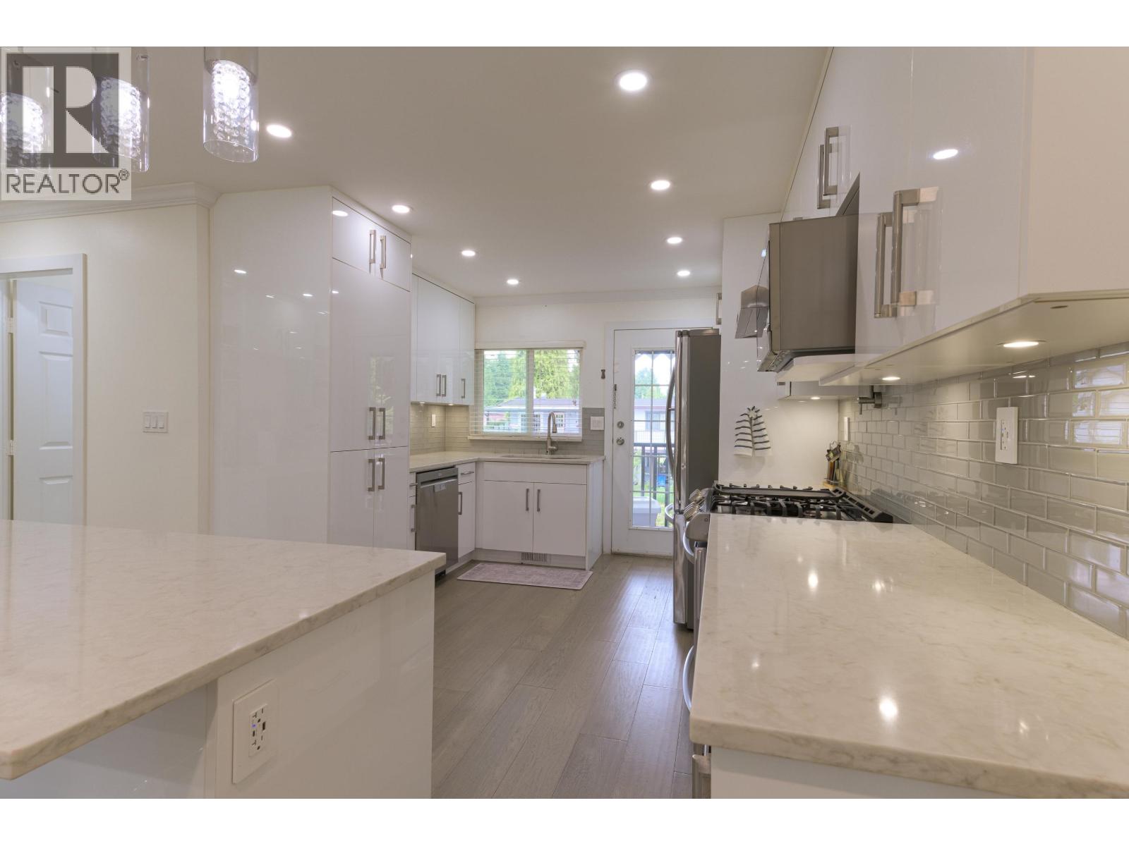 1543 Chadwick Avenue, Port Coquitlam, British Columbia  V3B 5E9 - Photo 5 - R3148175