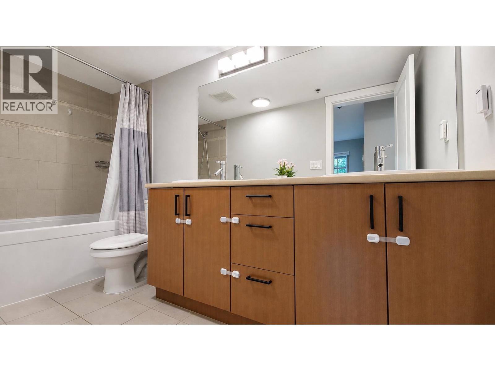 210 3105 Lincoln Avenue, Coquitlam, British Columbia  V3B 0E1 - Photo 12 - R3148334