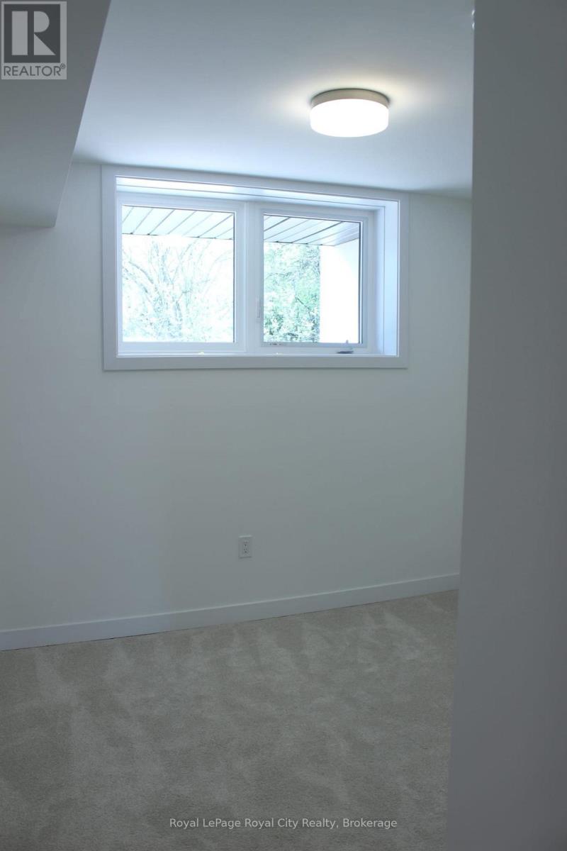42 Lowes Road W, Guelph, Ontario N1G 0H4 - Photo 5 - X13590672