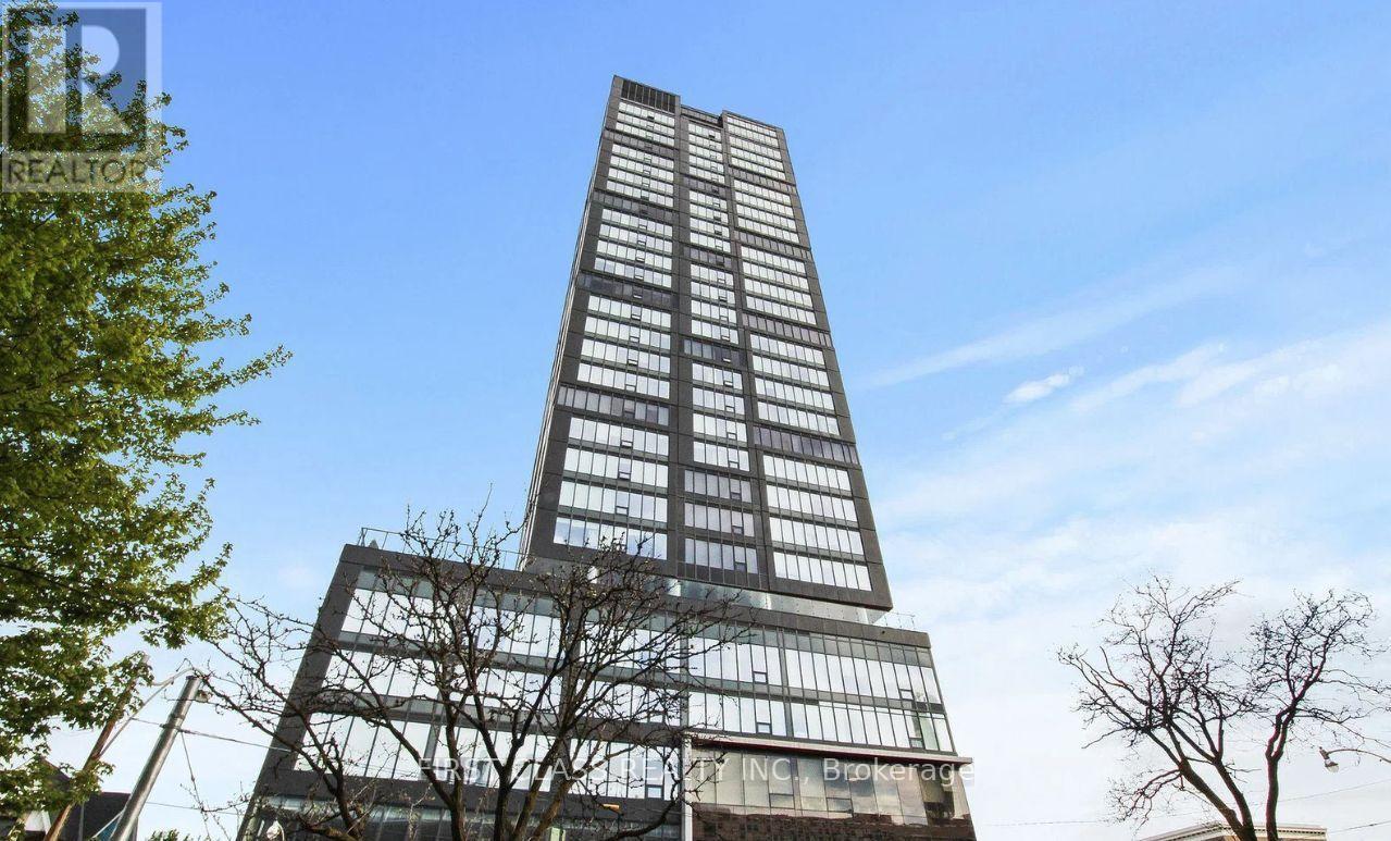 406 - 203 College Street, Toronto, Ontario  M5T 1P9 - Photo 1 - C13590680