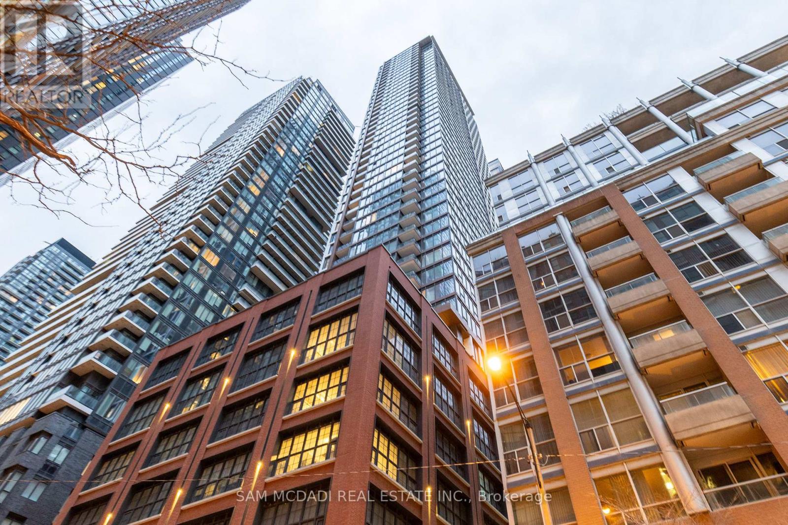2911 - 55 MERCER STREET, Toronto (Waterfront Communities)