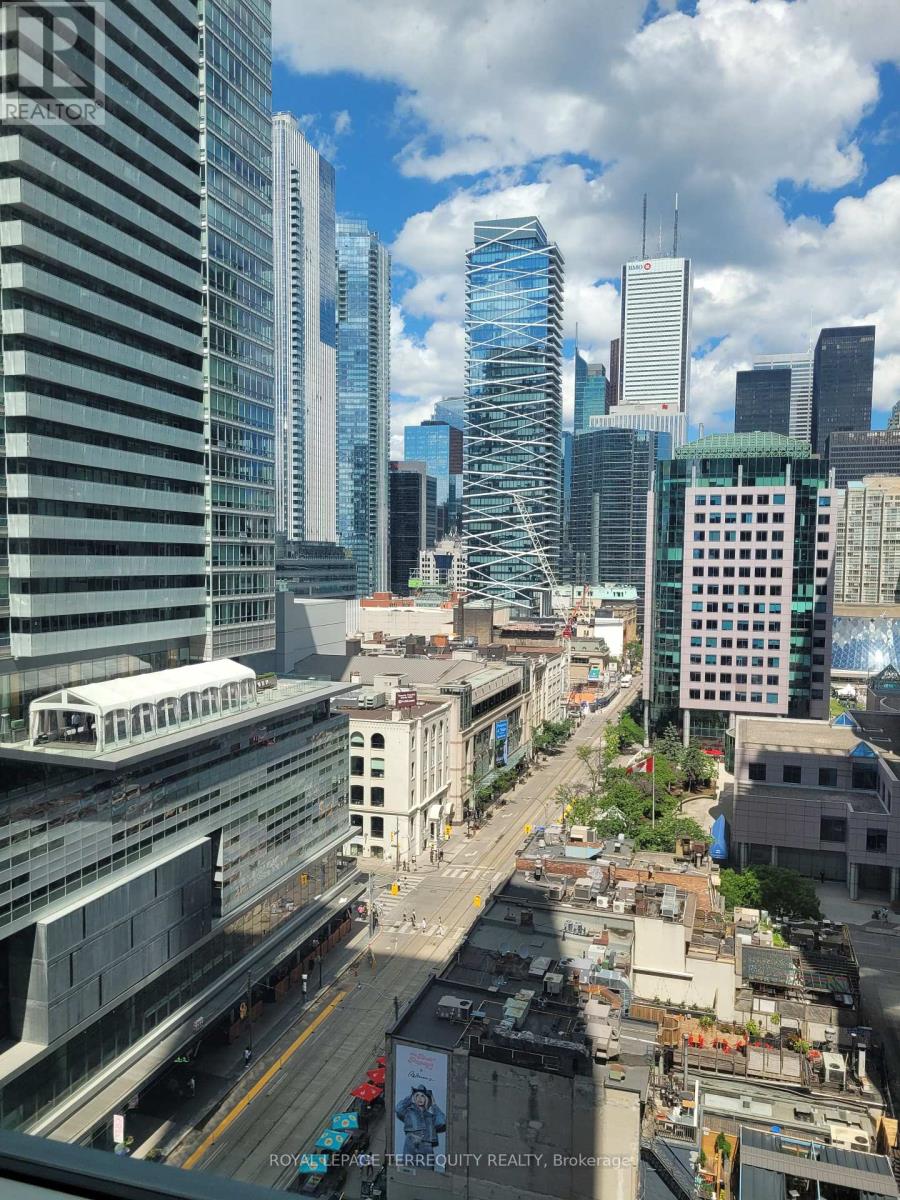 1301 - 327 King Street W, Toronto, Ontario  M5V 0W7 - Photo 14 - C13590742