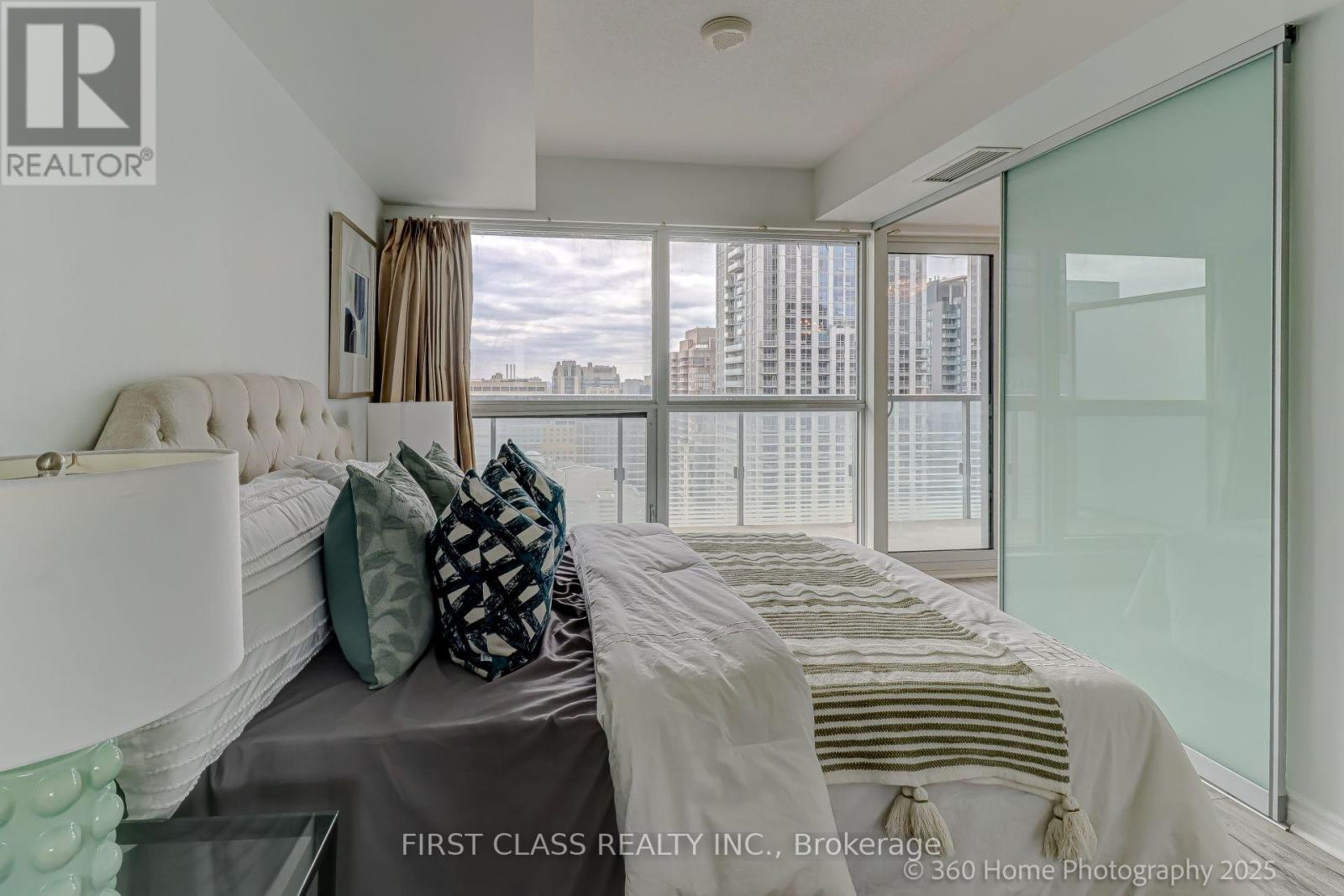 2513 - 386 Yonge Street, Toronto, Ontario  M5B 0A5 - Photo 10 - C13590750