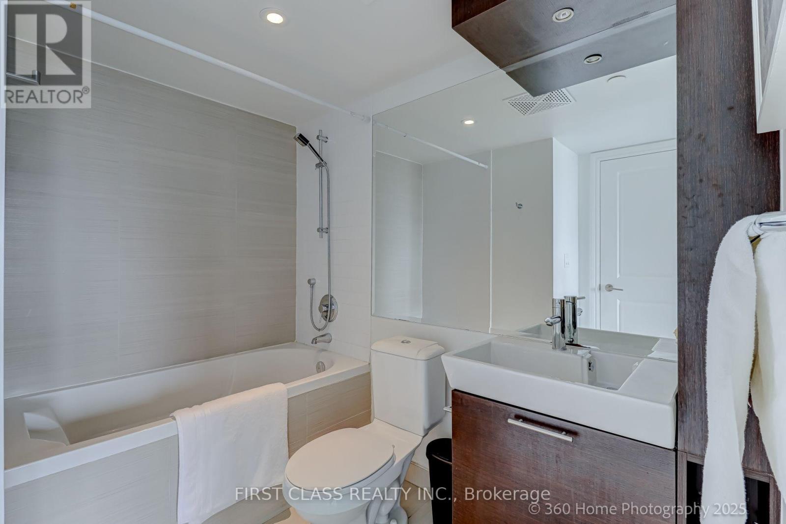 2513 - 386 Yonge Street, Toronto, Ontario  M5B 0A5 - Photo 15 - C13590750
