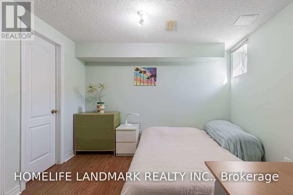 66k Finch Avenue W, Toronto, Ontario  M2N 2H4 - Photo 14 - C13590756