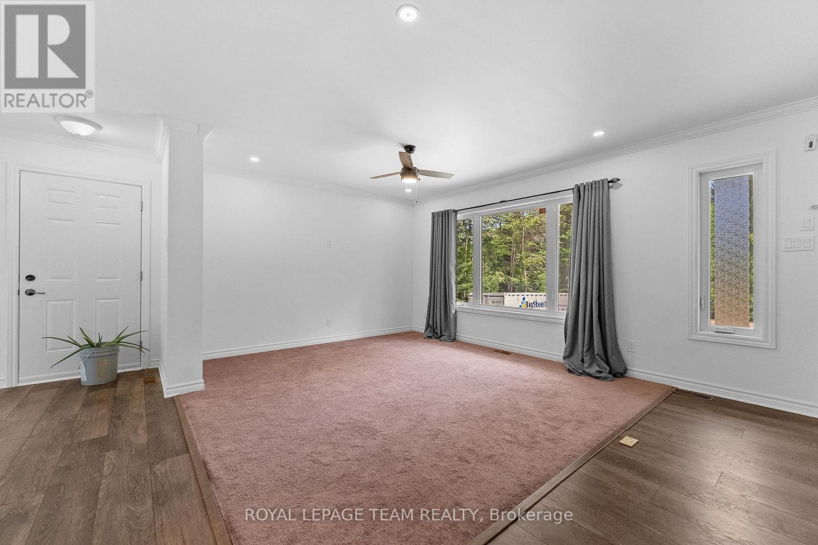405 Calvin Road, Whitewater Region, Ontario  K0J 1Y0 - Photo 5 - X13590696