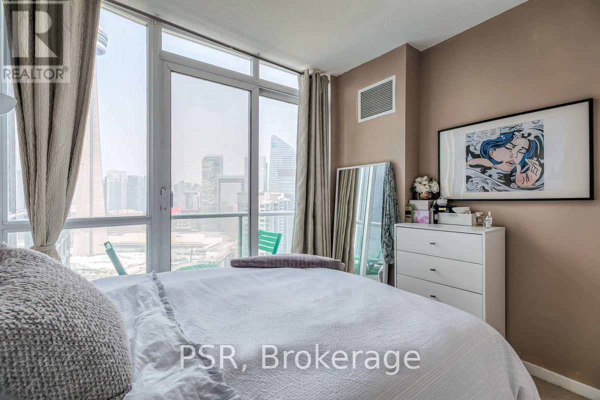 13 - 208 Queens Quay West, Toronto, Ontario M5J 2Y5 - Photo 13 - C13589452