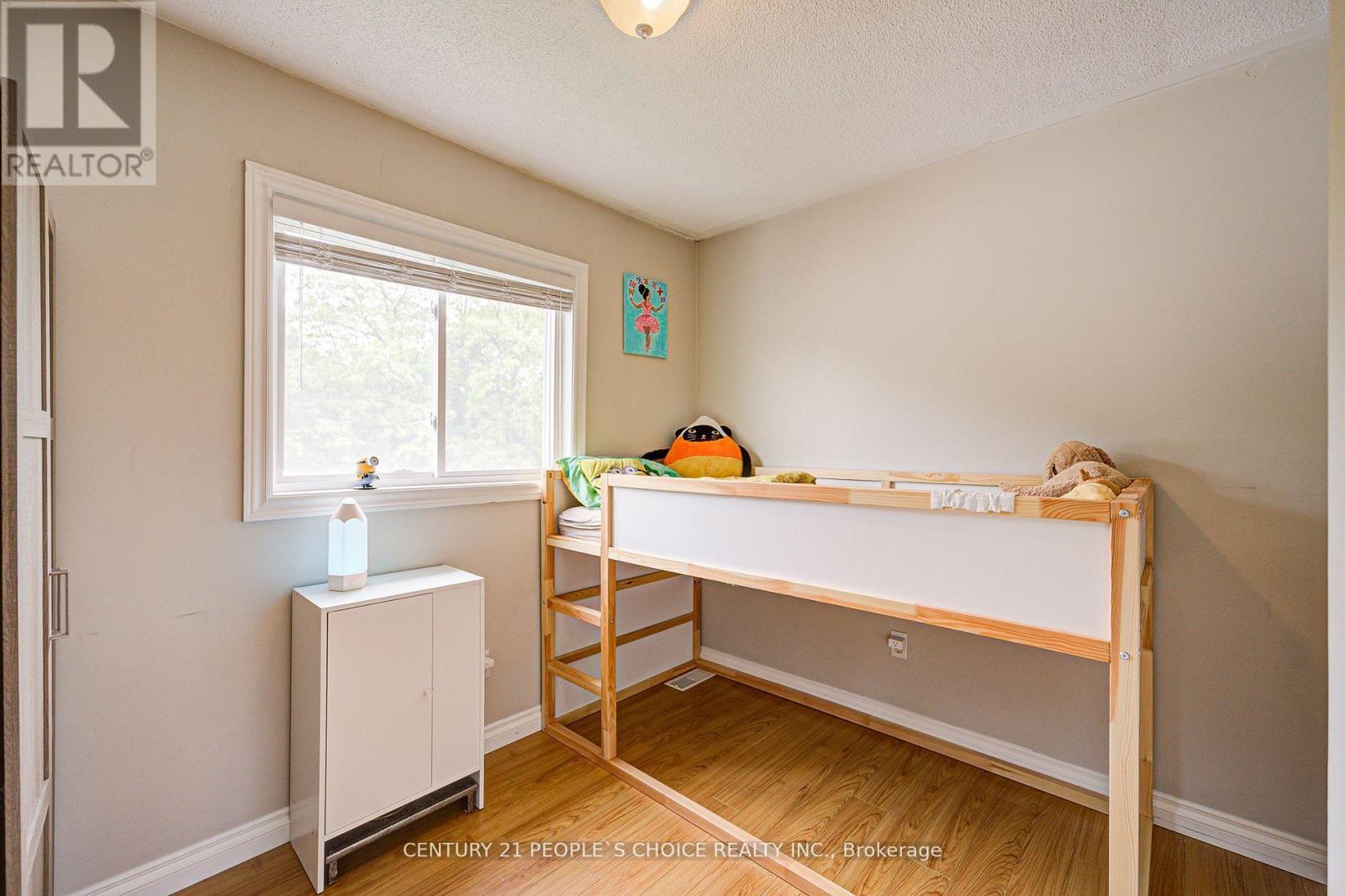 83 Corey Circle, Halton Hills, Ontario  L7G 5L8 - Photo 21 - W13590688