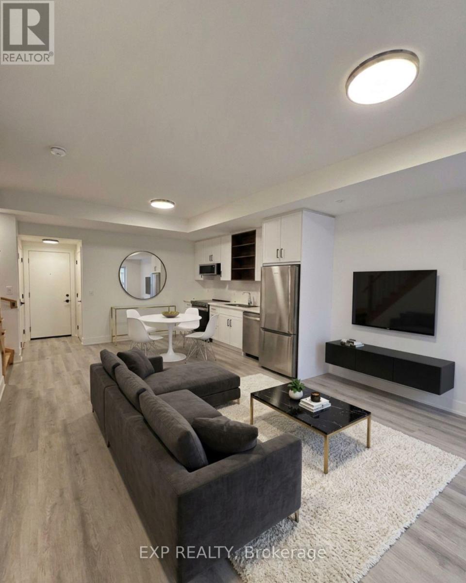 151 Everett Common, St. Catharines, Ontario  L2P 0G8 - Photo 2 - X13590764