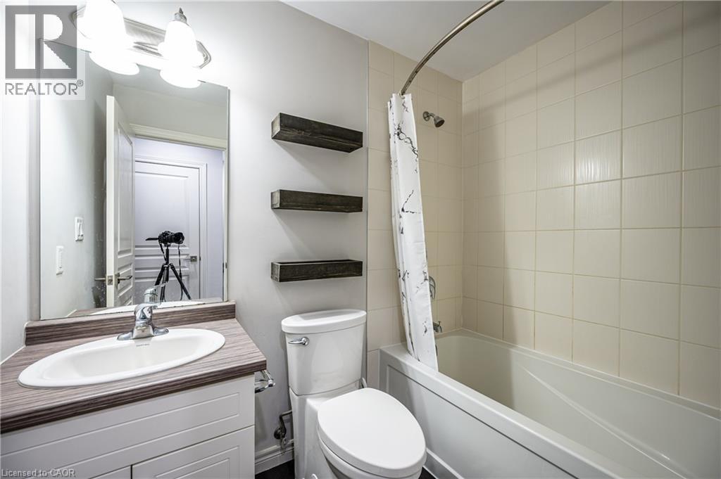 5 Whitehaven Lane, Kitchener, Ontario  N2H 0B3 - Photo 18 - 40849954