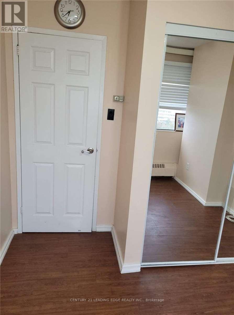 1110 - 10 Sunny Glenway, Toronto, Ontario  M3C 2Z3 - Photo 2 - C13590810