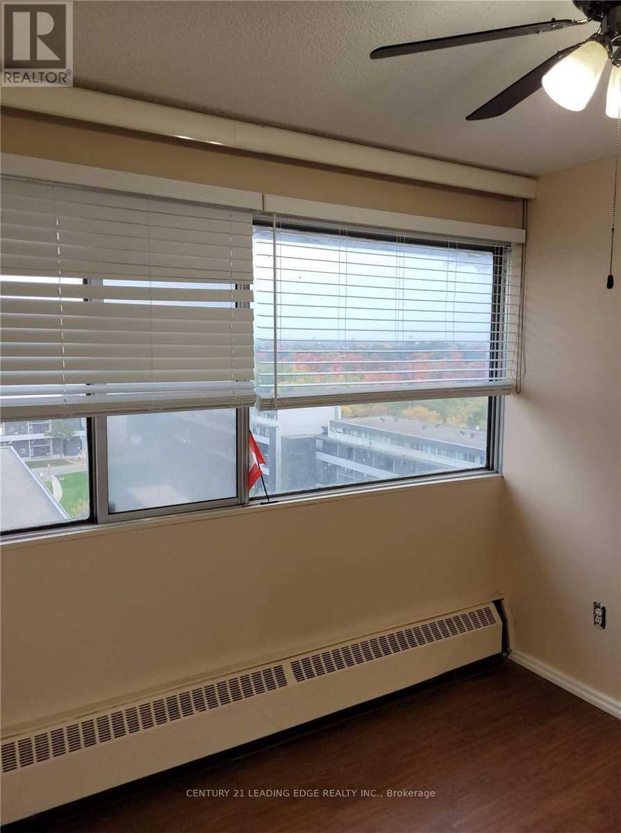 1110 - 10 Sunny Glenway, Toronto, Ontario  M3C 2Z3 - Photo 3 - C13590810