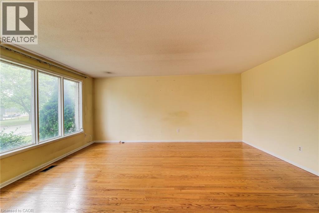 76 Pepperwood Crescent, Kitchener, Ontario  N2A 2R3 - Photo 7 - 40839993