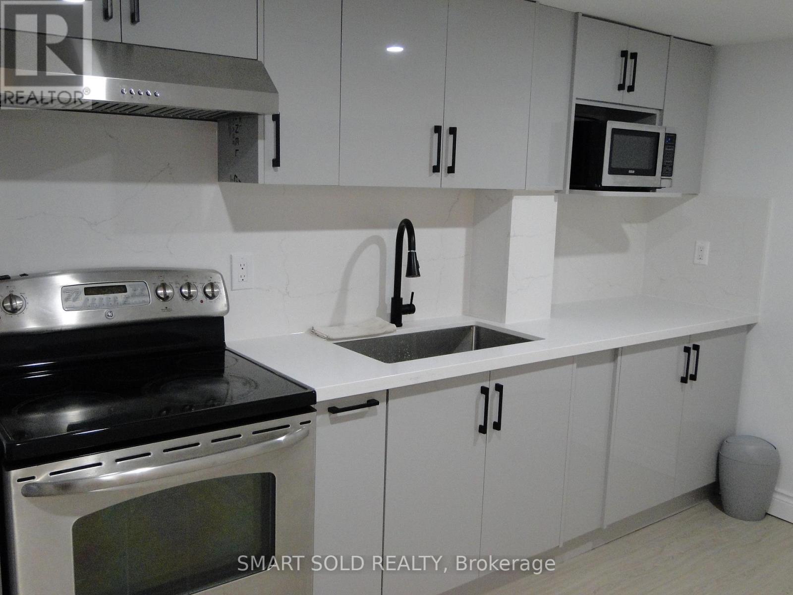Basement - 54 Muirlands Drive, Toronto, Ontario  M1V 2B4 - Photo 2 - E13590774