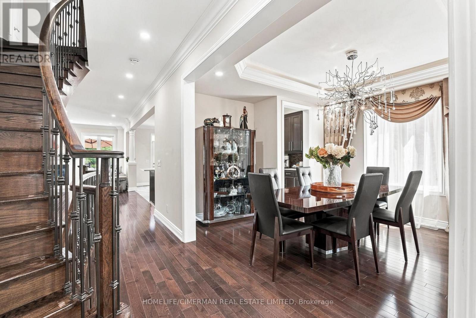 5 Pheasant Drive, Richmond Hill, Ontario  L4E 3S9 - Photo 8 - N13590778