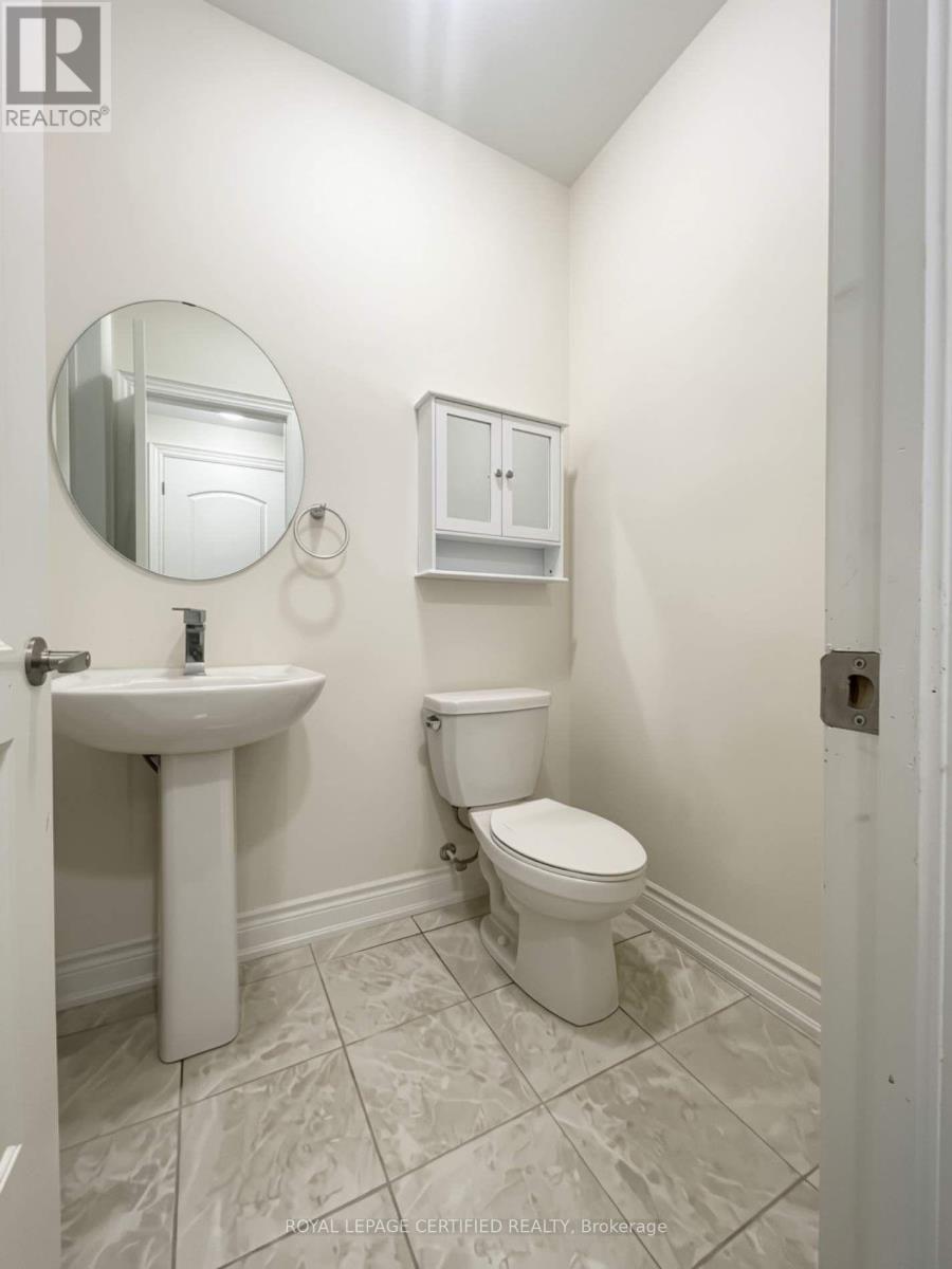 240 Seaview Heights, East Gwillimbury, Ontario  L9N 0S3 - Photo 11 - N13590814