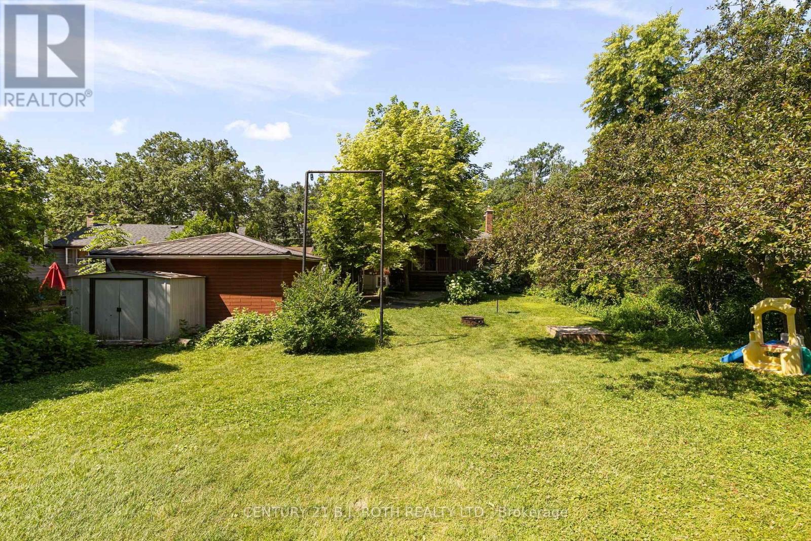 7 Vine Street, Barrie (Sunnidale), Ontario  L4N 2B1 - Photo 29 - S13590822