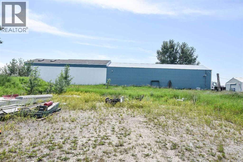 241053 Highway 24, Rural Wheatland County, Alberta  T1P 0W9 - Photo 18 - A2330607