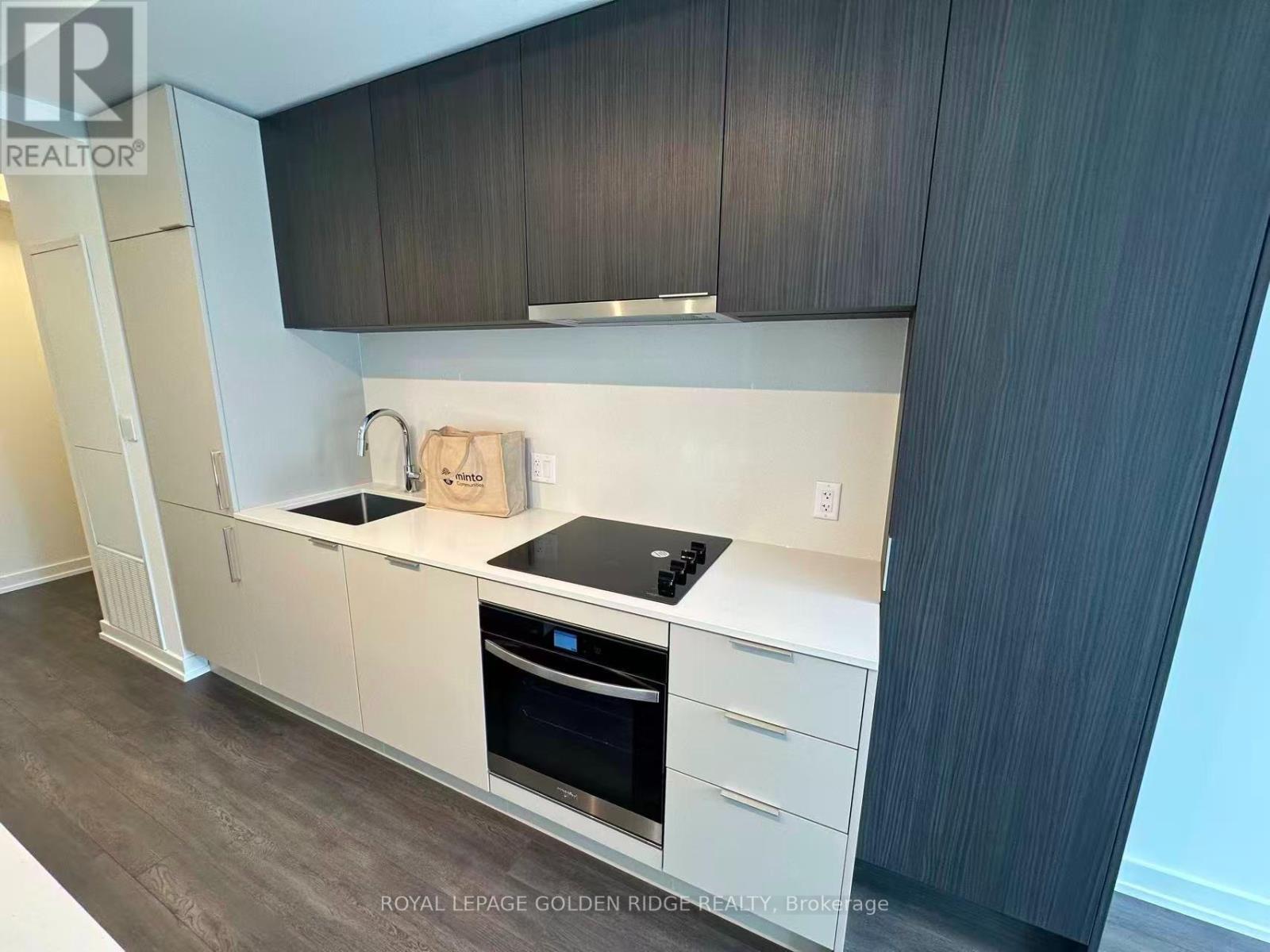 1004 - 89 Church Street, Toronto, Ontario  M5C 0B7 - Photo 5 - C13590894
